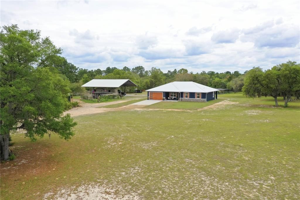 For Sale: $899,000 (4 beds, 2 baths, 1940 Square Feet)