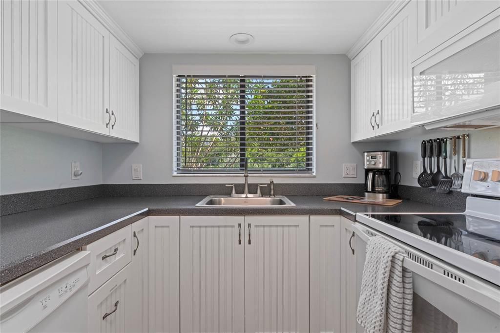 En Venta: $395,000 (3 camas, 2 baños, 1174 Pies cuadrados)