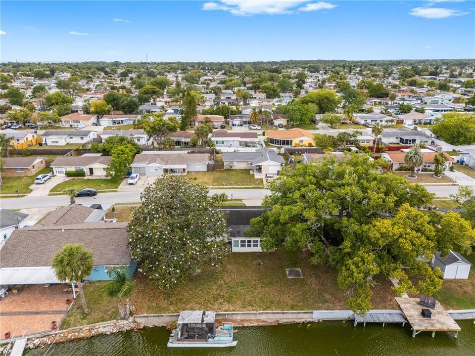 En Venta: $230,000 (2 camas, 1 baños, 1024 Pies cuadrados)