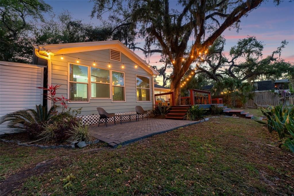 En Venta: $725,000 (3 camas, 3 baños, 1464 Pies cuadrados)