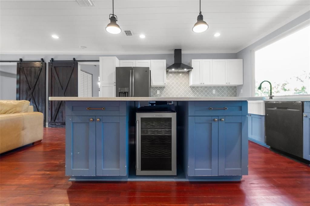 En Venta: $725,000 (3 camas, 3 baños, 1464 Pies cuadrados)