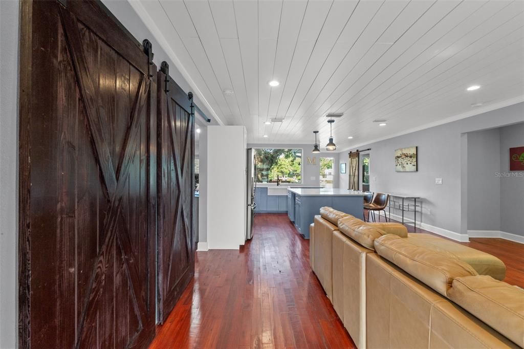 En Venta: $725,000 (3 camas, 3 baños, 1464 Pies cuadrados)