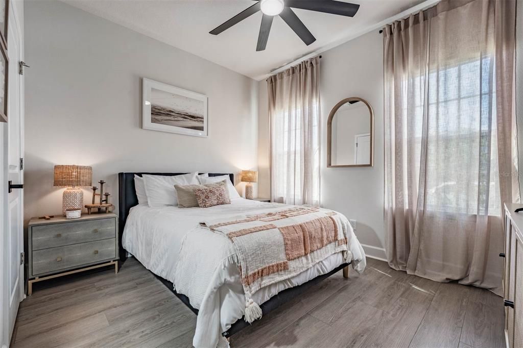 En Venta: $489,000 (4 camas, 2 baños, 2017 Pies cuadrados)