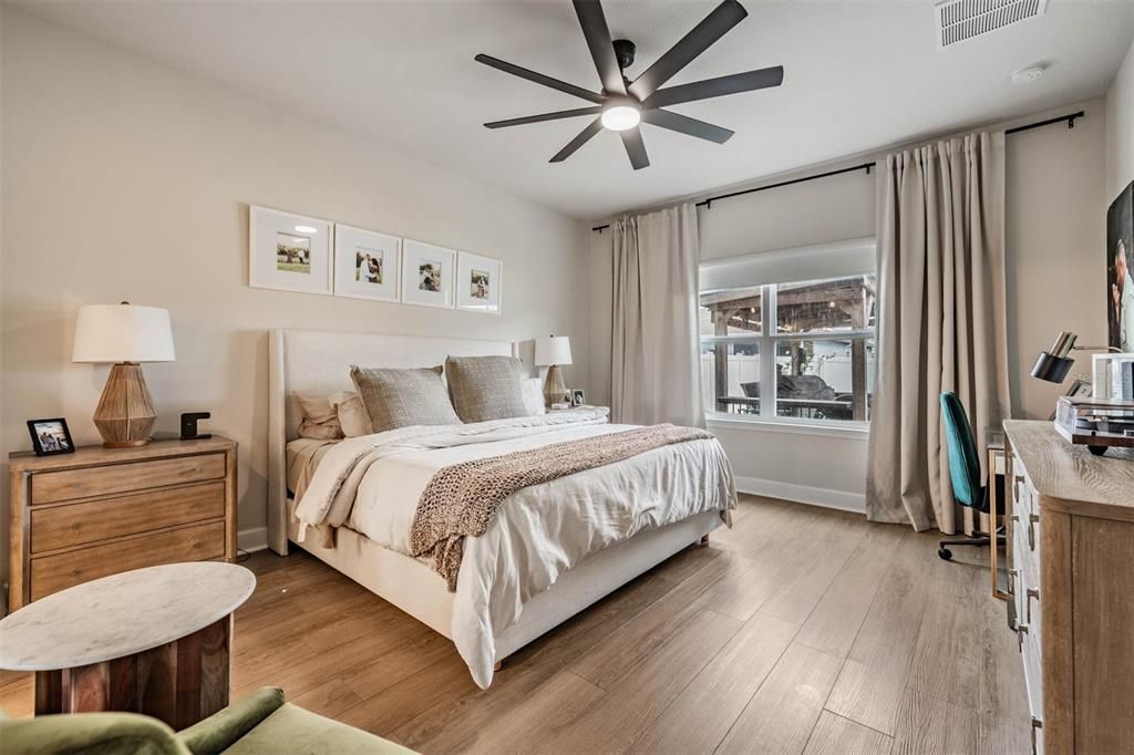 En Venta: $489,000 (4 camas, 2 baños, 2017 Pies cuadrados)
