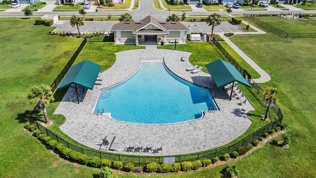 En Venta: $489,000 (4 camas, 2 baños, 2017 Pies cuadrados)