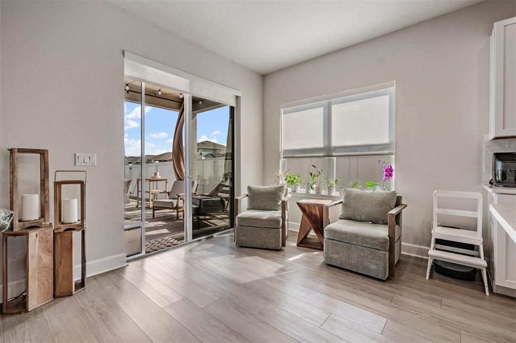En Venta: $489,000 (4 camas, 2 baños, 2017 Pies cuadrados)