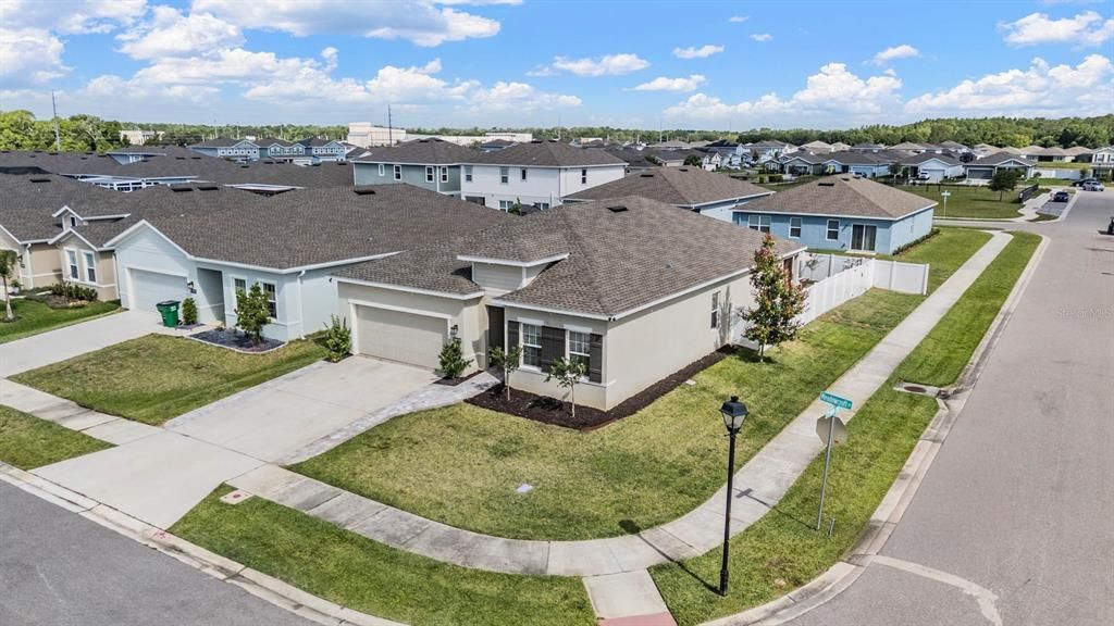 En Venta: $489,000 (4 camas, 2 baños, 2017 Pies cuadrados)