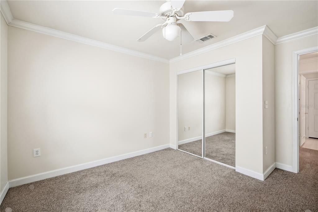 В аренду: $1,395 (2 спален, 1 ванн, 1050 Квадратных фут)