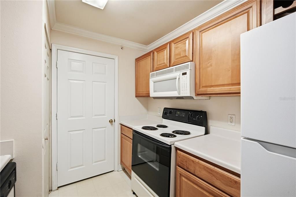 В аренду: $1,395 (2 спален, 1 ванн, 1050 Квадратных фут)