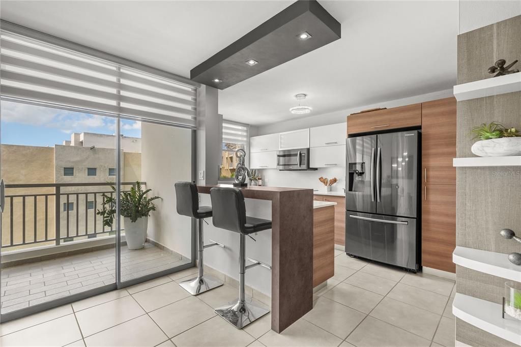 Activo con contrato: $425,000 (3 camas, 2 baños, 1582 Pies cuadrados)