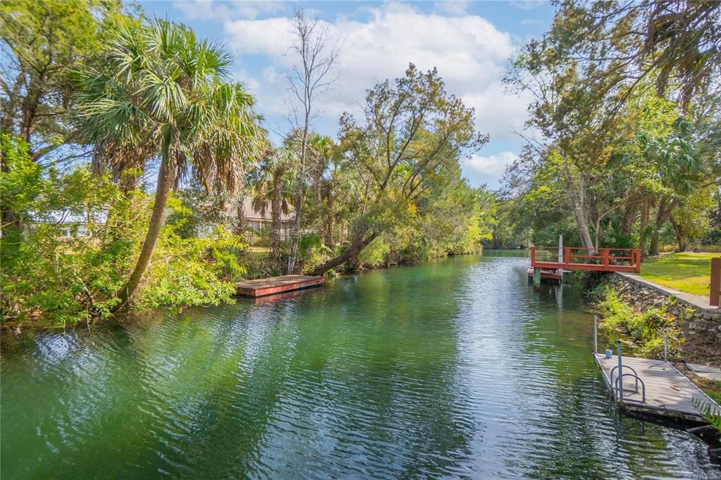 En Venta: $450,000 (3 camas, 2 baños, 2060 Pies cuadrados)