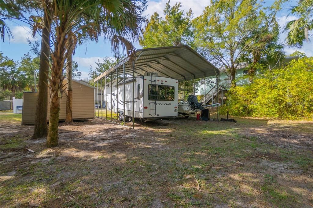 En Venta: $450,000 (3 camas, 2 baños, 2060 Pies cuadrados)