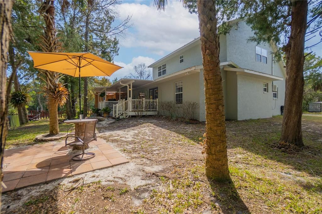 En Venta: $450,000 (3 camas, 2 baños, 2060 Pies cuadrados)