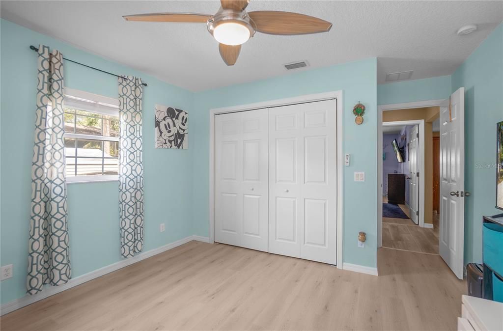 En Venta: $450,000 (3 camas, 2 baños, 2060 Pies cuadrados)