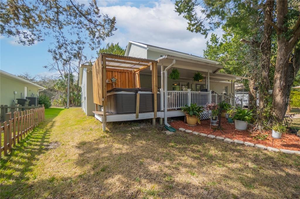En Venta: $450,000 (3 camas, 2 baños, 2060 Pies cuadrados)