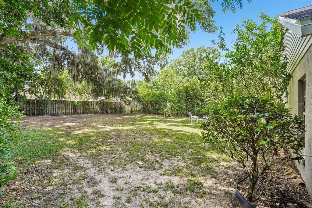 En Venta: $295,000 (3 camas, 2 baños, 1200 Pies cuadrados)