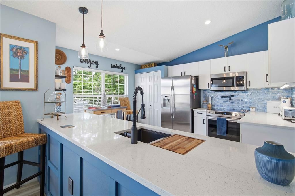 En Venta: $275,000 (3 camas, 2 baños, 1349 Pies cuadrados)