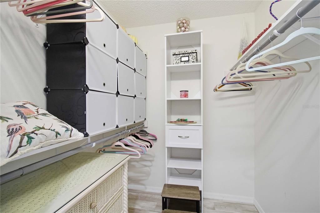 En Venta: $275,000 (3 camas, 2 baños, 1349 Pies cuadrados)