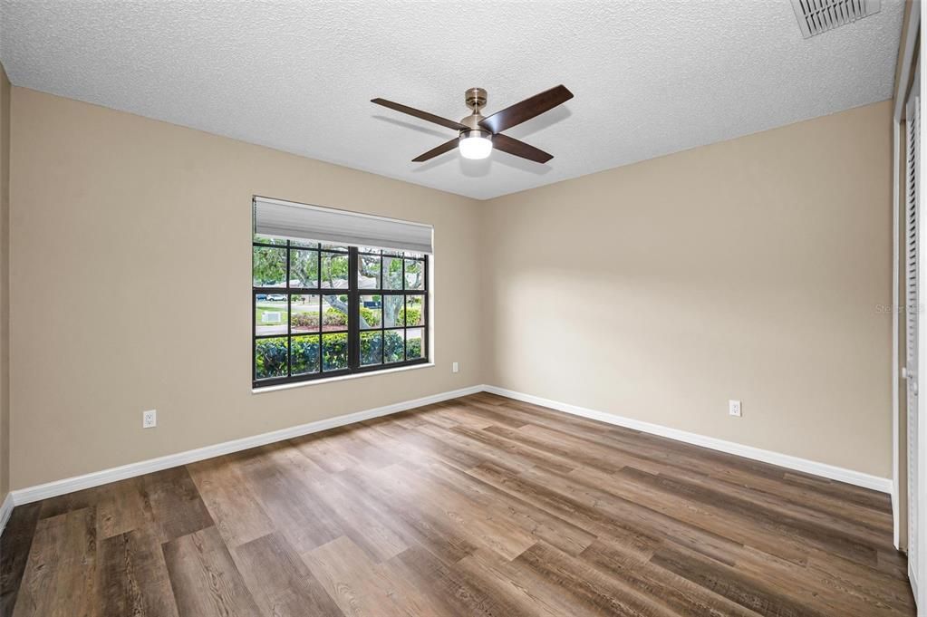 For Rent: $2,400 (2 beds, 2 baths, 1642 Square Feet)