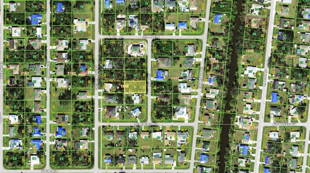 En Venta: $22,900 (0.23 acres)