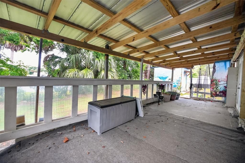 For Sale: $275,000 (3 beds, 2 baths, 1880 Square Feet)