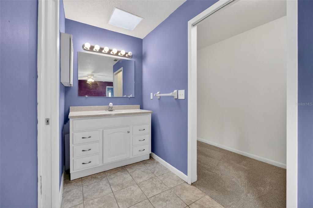 For Sale: $275,000 (3 beds, 2 baths, 1880 Square Feet)