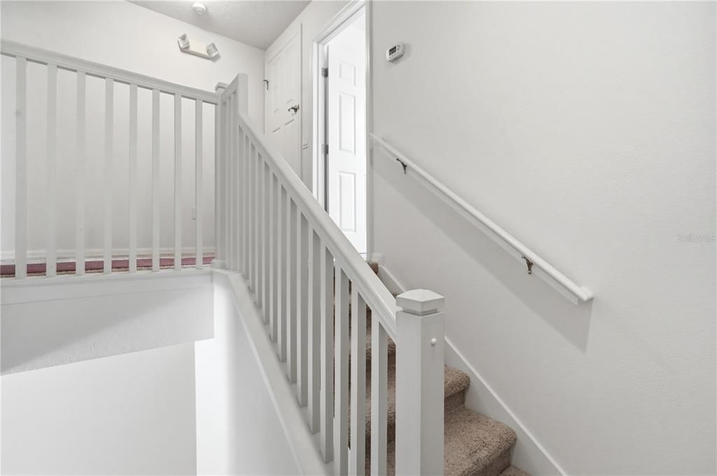 For Sale: $249,900 (3 beds, 3 baths, 1187 Square Feet)