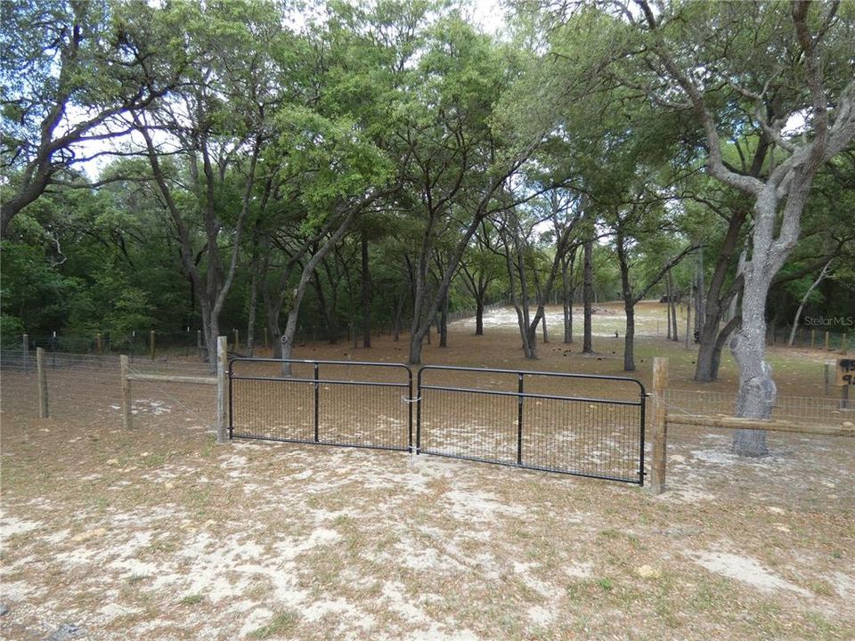 En Venta: $55,000 (0.92 acres)