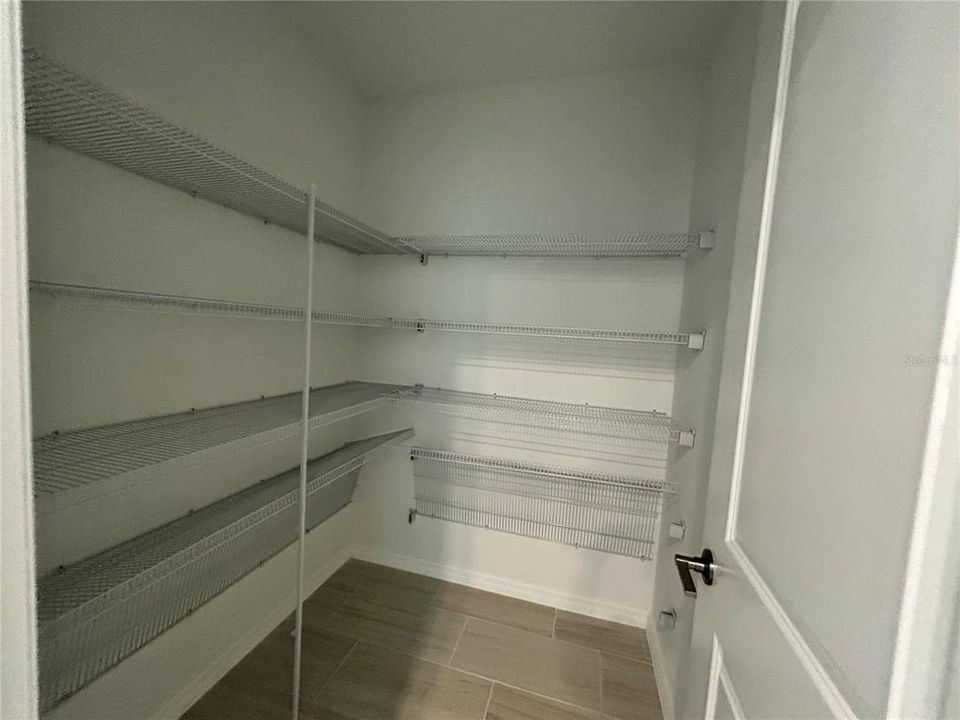 En Renta: $3,500 (6 camas, 3 baños, 3092 Pies cuadrados)