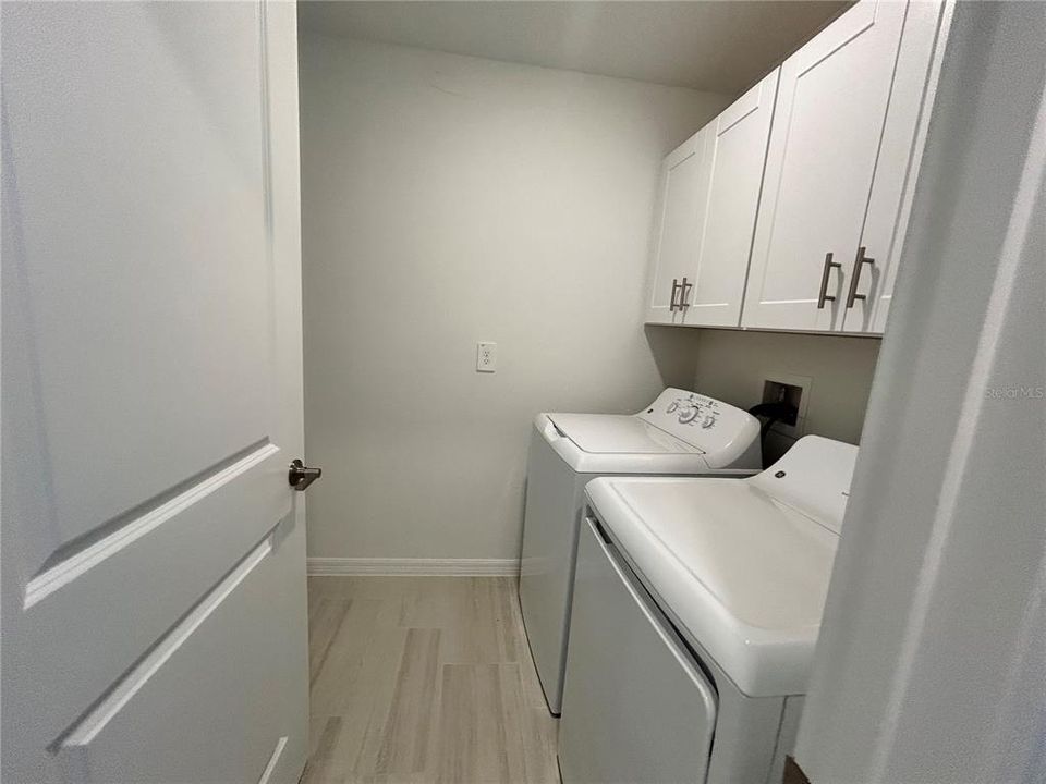 En Renta: $3,500 (6 camas, 3 baños, 3092 Pies cuadrados)