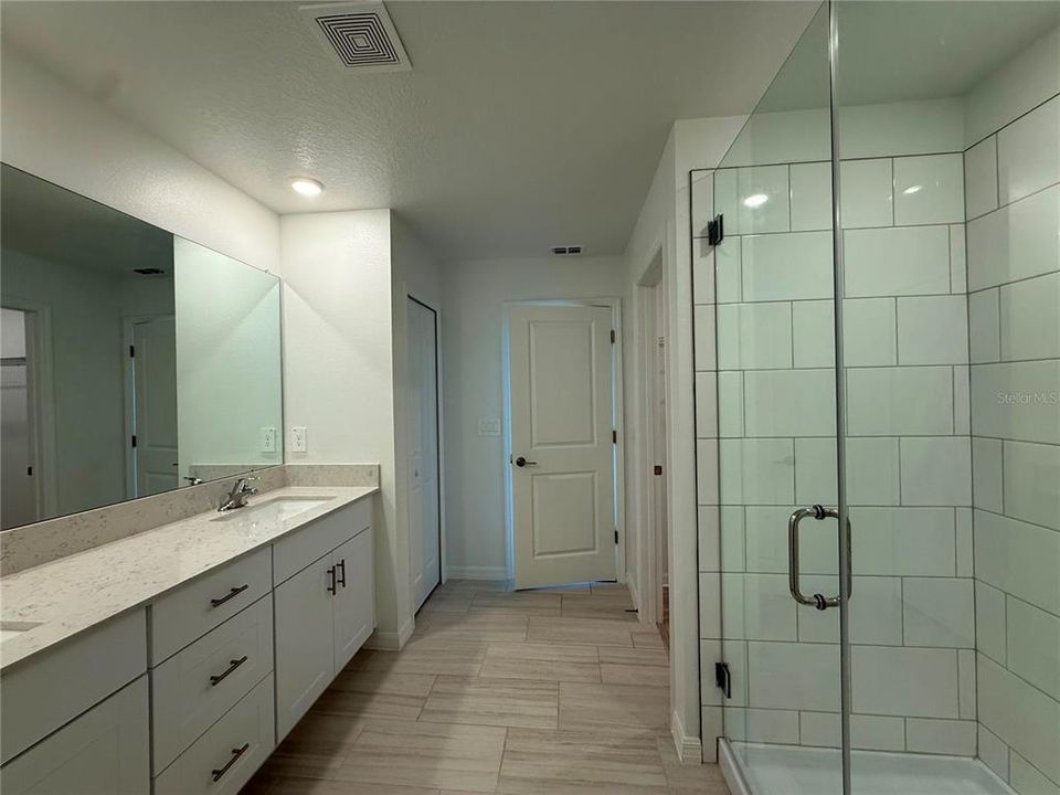 В аренду: $3,399 (6 спален, 3 ванн, 3092 Квадратных фут)