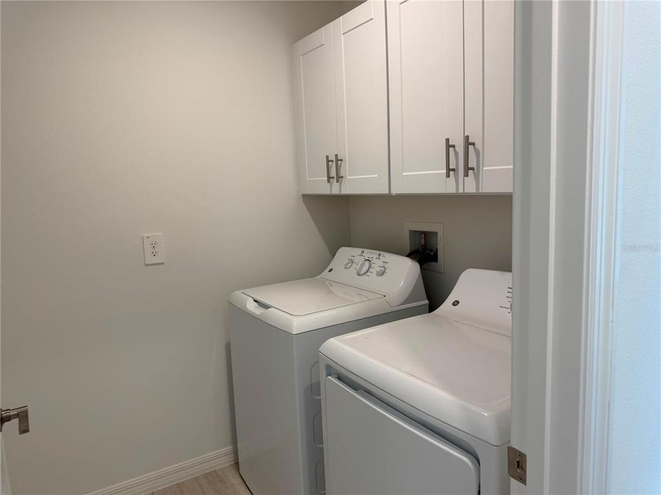 В аренду: $3,399 (6 спален, 3 ванн, 3092 Квадратных фут)