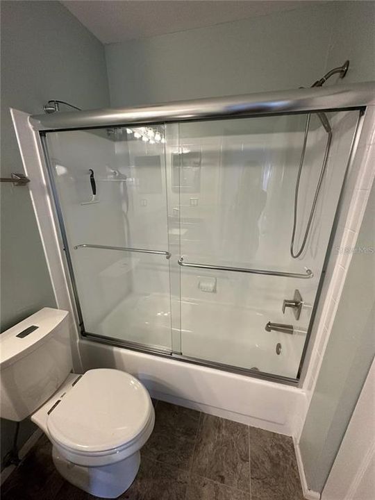 В аренду: $2,450 (2 спален, 1 ванн, 887 Квадратных фут)