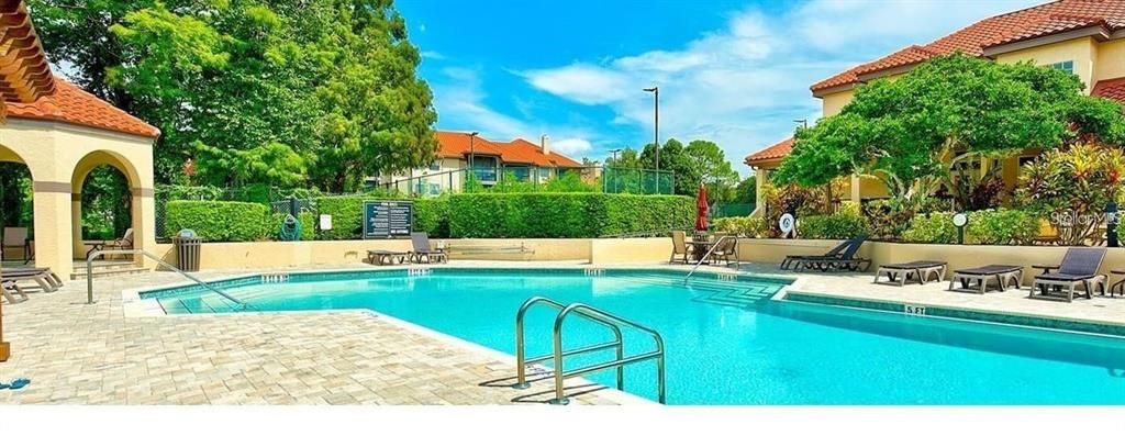 В аренду: $2,450 (2 спален, 1 ванн, 887 Квадратных фут)