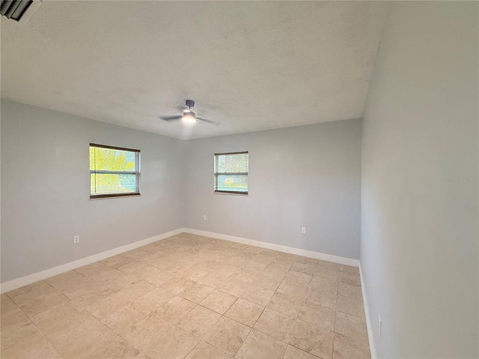 For Sale: $248,500 (3 beds, 2 baths, 1418 Square Feet)