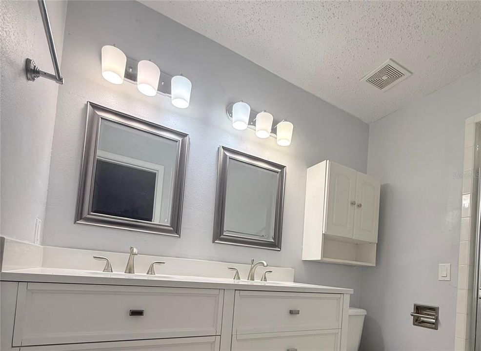For Sale: $248,500 (3 beds, 2 baths, 1418 Square Feet)