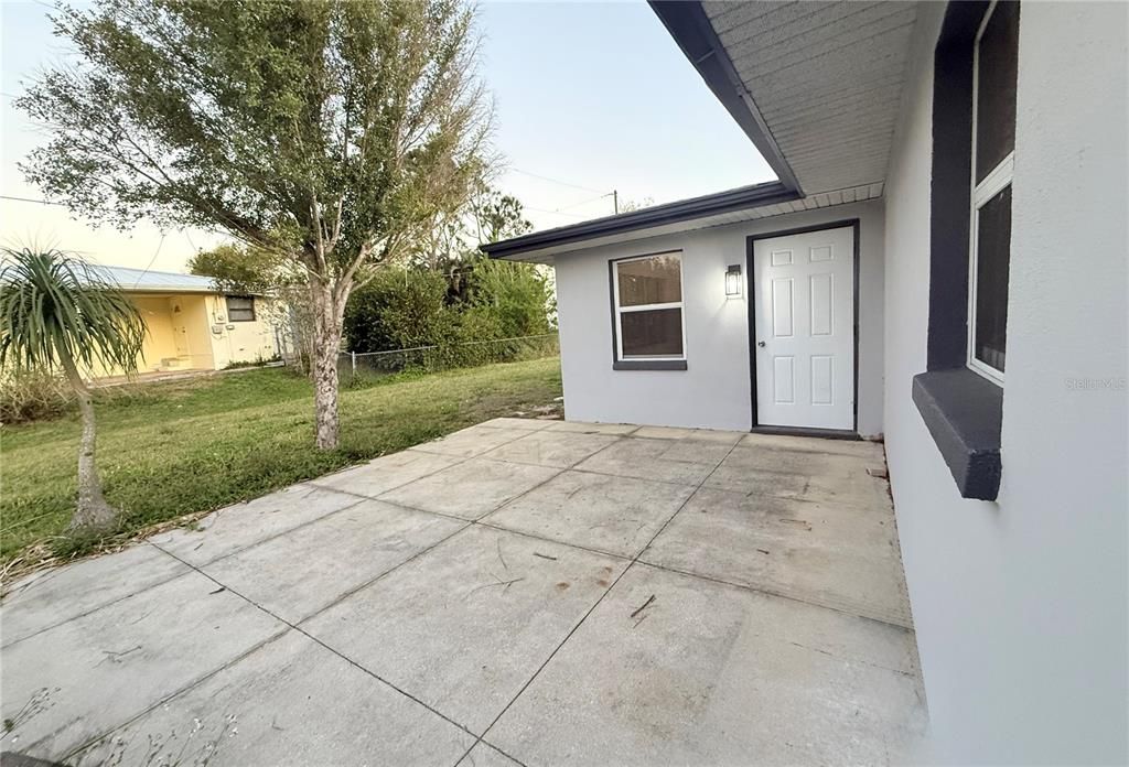 For Sale: $248,500 (3 beds, 2 baths, 1418 Square Feet)