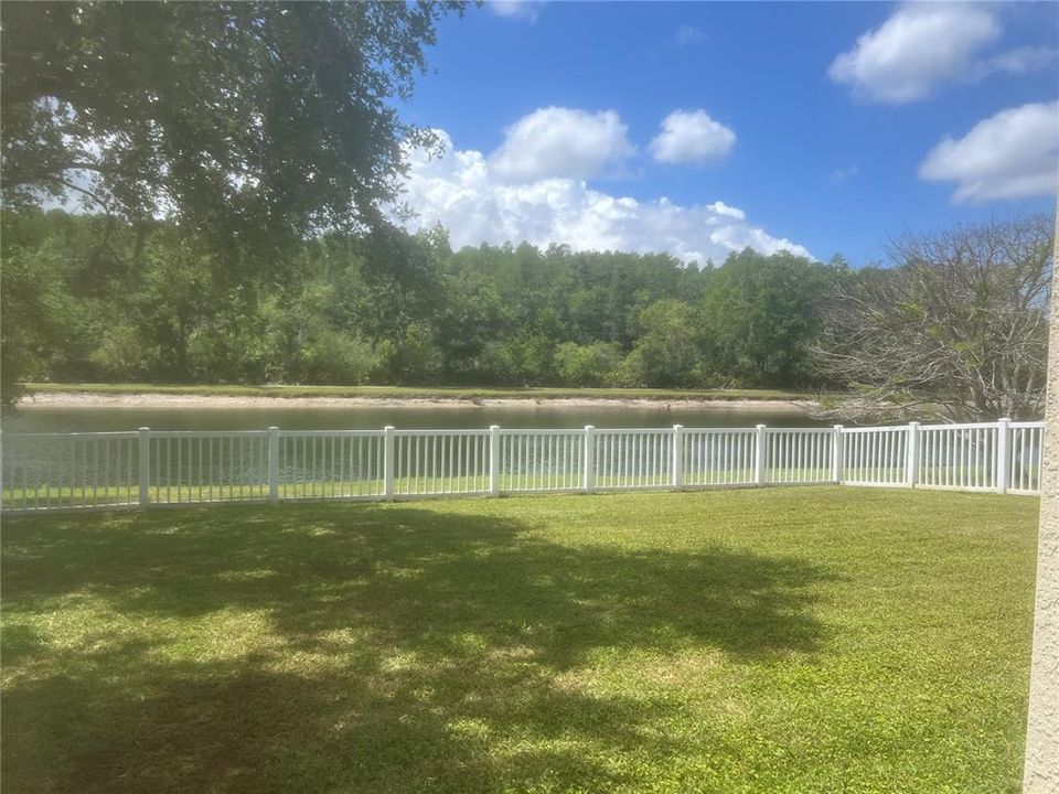 Activo con contrato: $499,000 (4 camas, 3 baños, 2930 Pies cuadrados)