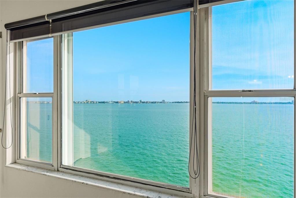 For Sale: $450,000 (3 beds, 2 baths, 1700 Square Feet)