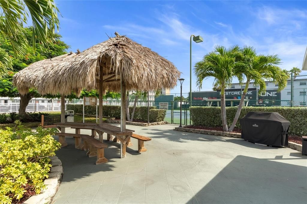 For Sale: $450,000 (3 beds, 2 baths, 1700 Square Feet)