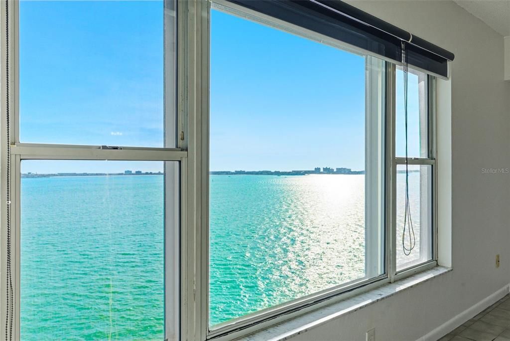 For Sale: $450,000 (3 beds, 2 baths, 1700 Square Feet)