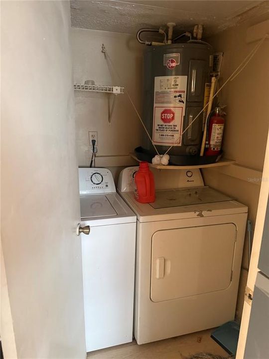 For Rent: $1,200 (1 beds, 1 baths, 660 Square Feet)