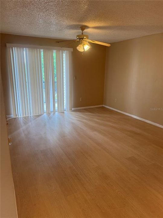 For Rent: $1,200 (1 beds, 1 baths, 660 Square Feet)