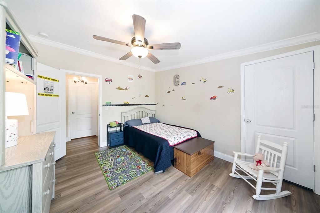 En Venta: $275,000 (3 camas, 2 baños, 1512 Pies cuadrados)