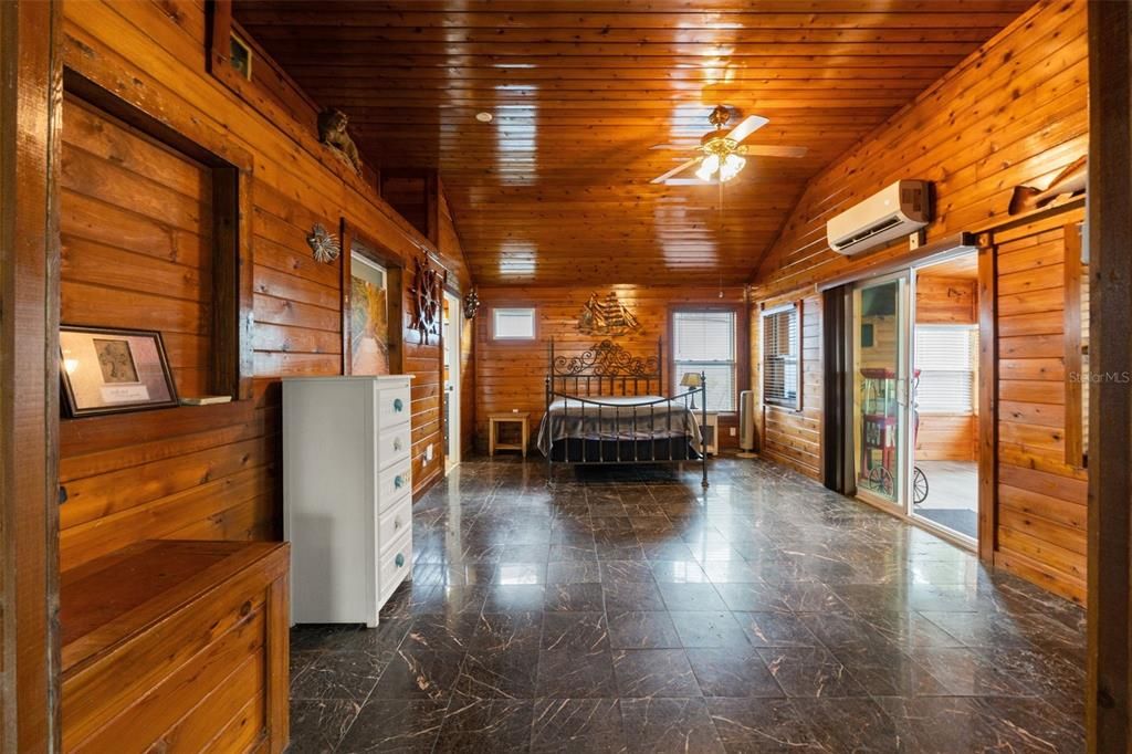 На продажу: $399,900 (3 спален, 3 ванн, 1450 Квадратных фут)