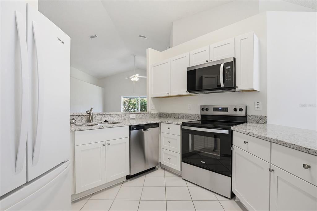 For Sale: $369,900 (3 beds, 2 baths, 1888 Square Feet)