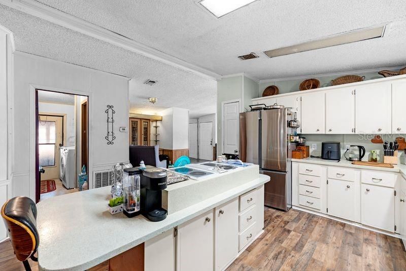 En Venta: $169,000 (3 camas, 2 baños, 1592 Pies cuadrados)
