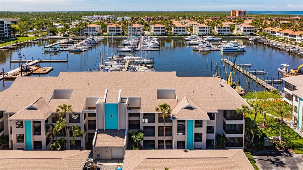 For Sale: $429,000 (2 beds, 2 baths, 1640 Square Feet)