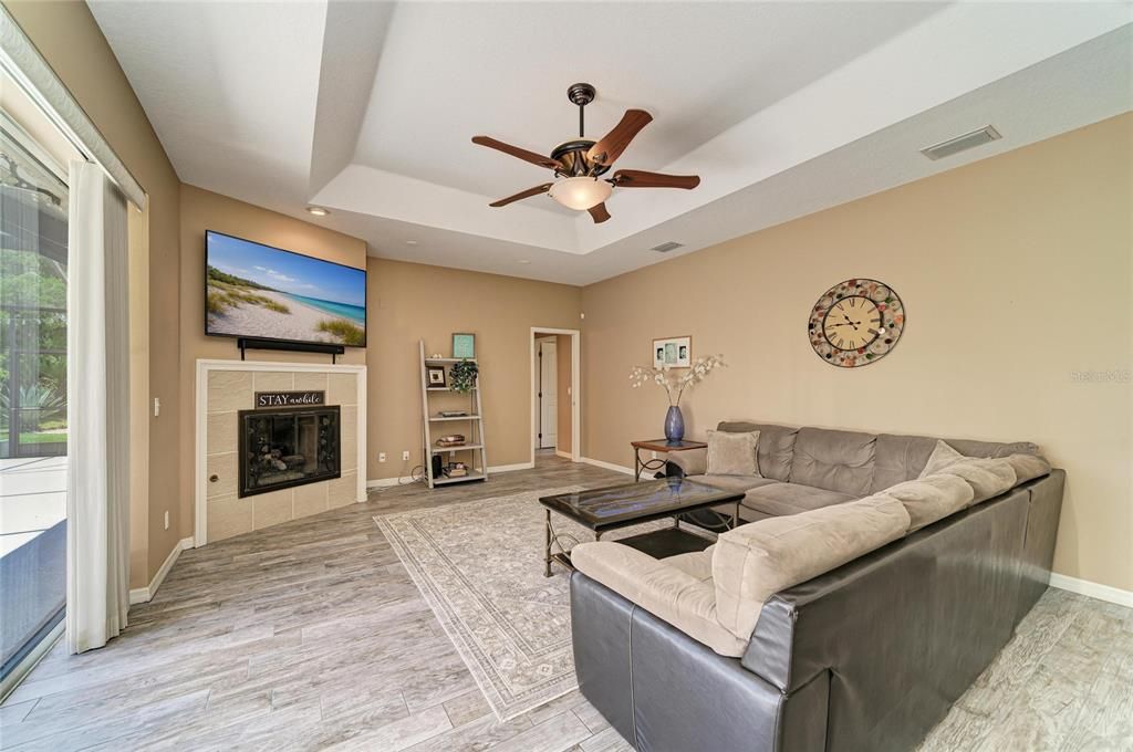 Active With Contract: $710,000 (5 beds, 3 baths, 3056 Square Feet)
