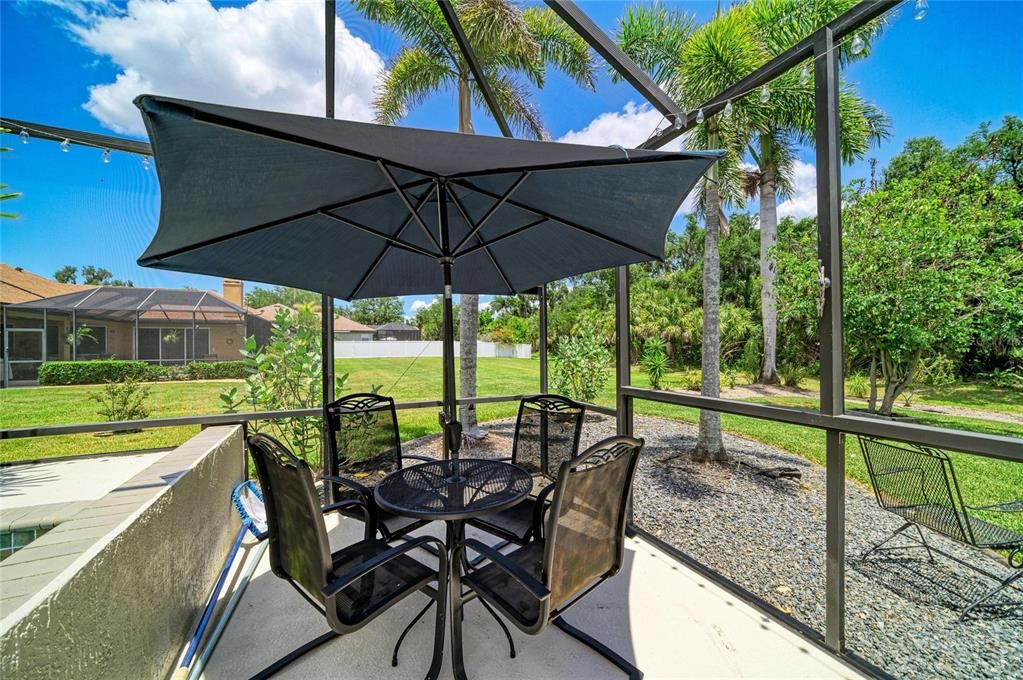 Active With Contract: $710,000 (5 beds, 3 baths, 3056 Square Feet)